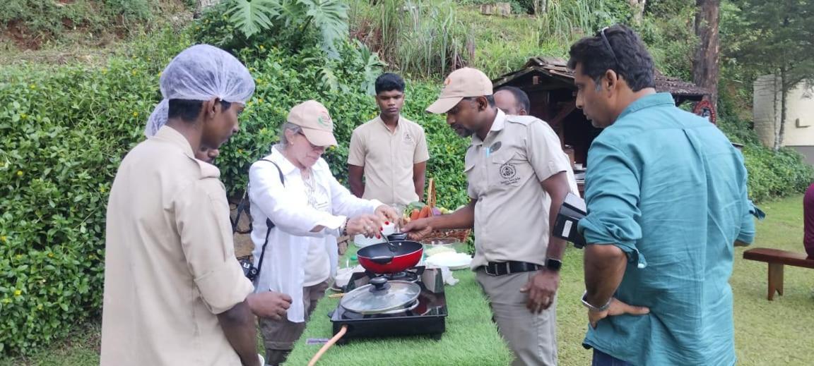 Carmelia Haven Resort Thekkady Zewnętrze zdjęcie
