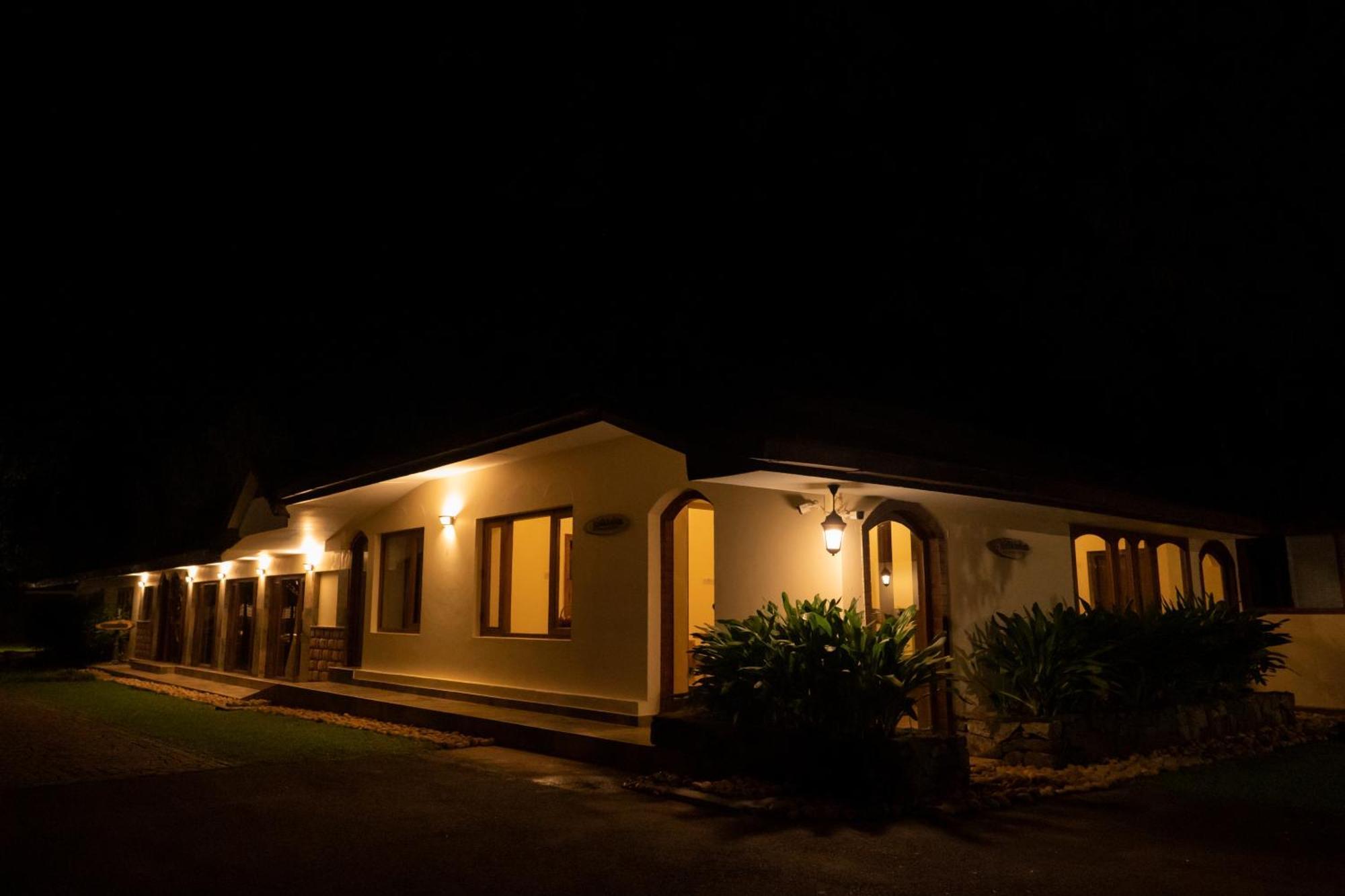 Carmelia Haven Resort Thekkady Zewnętrze zdjęcie