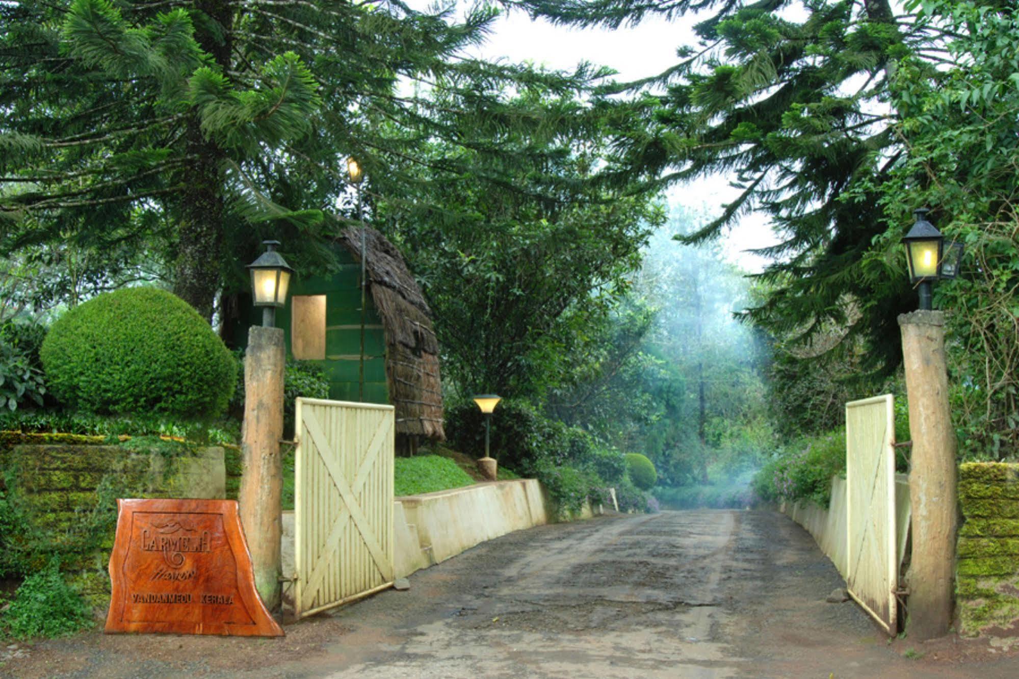 Carmelia Haven Resort Thekkady Zewnętrze zdjęcie